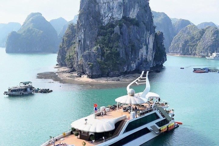 Hanoi : 2 - Dia Explorar Ninh Binh & Cat Ba - Lan Ha Bay 5 - Cruzeiro Estrela