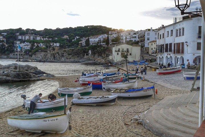 Girona e Costa Brava Coves Excursão a pé