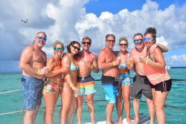 Punta Cana Party Boat Adults Only avec DJ, Open bar Tuba