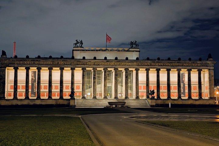 Excursión a pie por los monumentos iluminados de Berlín