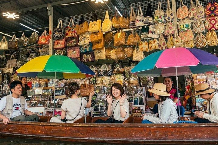 Bangkok Premium Maeklong und Floating Market Tour 9 Personen