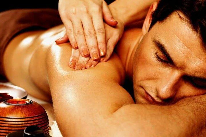Marrakech Traditional Hammam and Massage Experience with Transfer