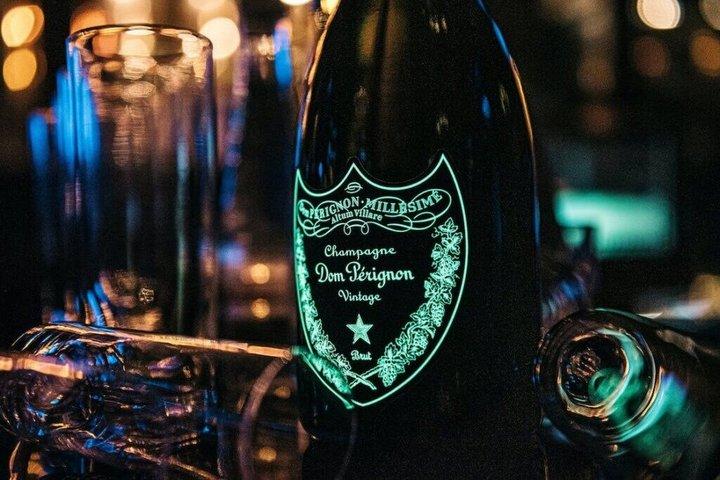 Privé Champagne Tour vanuit Parijs Dom Pérignon en Ritz Picks