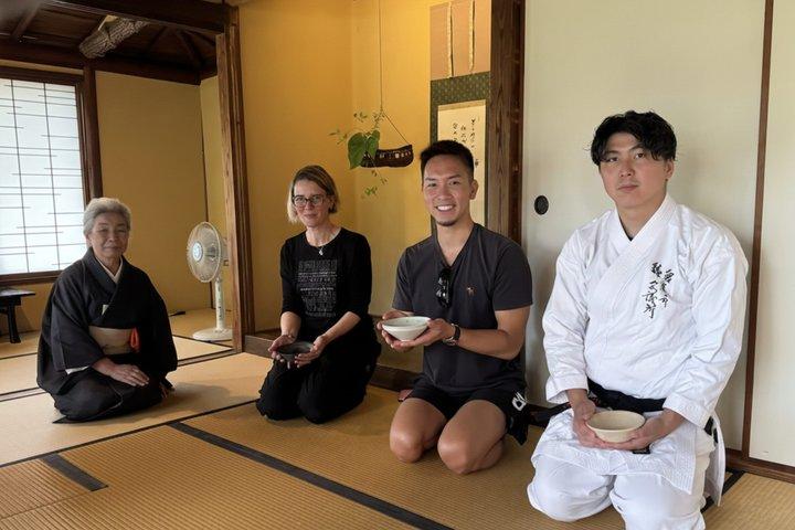 Kamakura Private Custom Tour mit Ortskundiger Reiseleiter