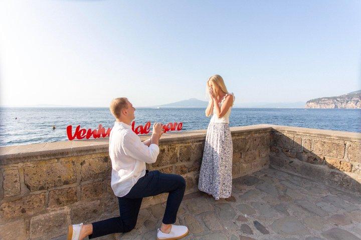ローマのロマンチックな婚約物語の秘密プロポーズ写真家