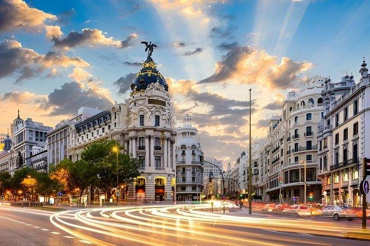 Private car and driver: enjoy Madrid,Toledo,Segovia and more