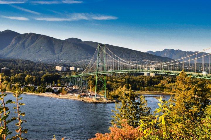Vancouver Premium City Highlights Small Group Tour