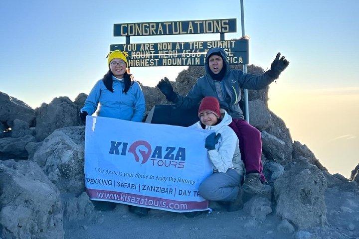3 dagar på Mount Meru vilda djur och krater vyer med episk soluppgång