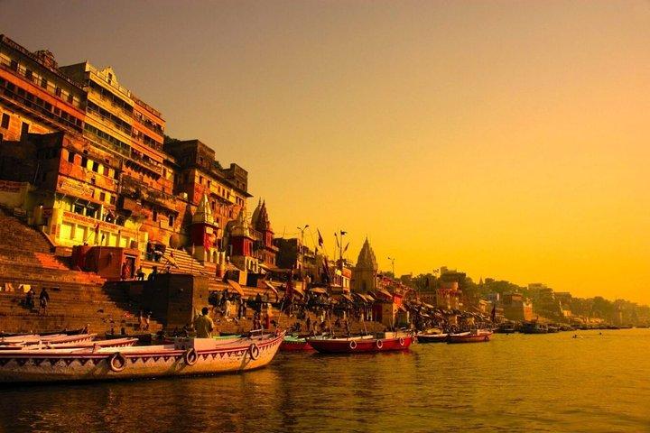 Varanasi Full Day Private Tour with Temples, Ghats & Rituals