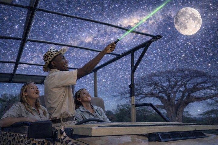 ガイド付き星空観察付き4×4ブッシュドライブ