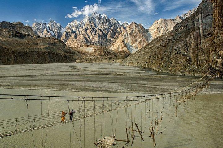 8 Tage Paket Kaghan Naran, Babusar Top, Gilgit, Feenwiesen, Khunjerab Pass