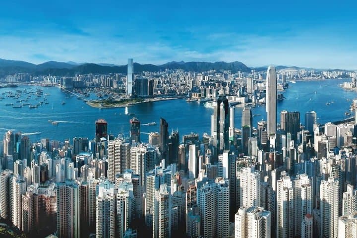 Hong Kong Tai Kwun & Victoria Peak Half-Day Small Group Tour