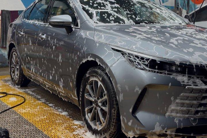Esplora Kigali via Luxury BYD’26 con autista privato (7h)