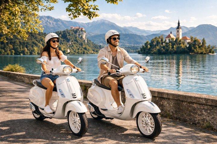 Vespa Skoteruthyrning i Bled Utforska Lake Bled i din egen takt