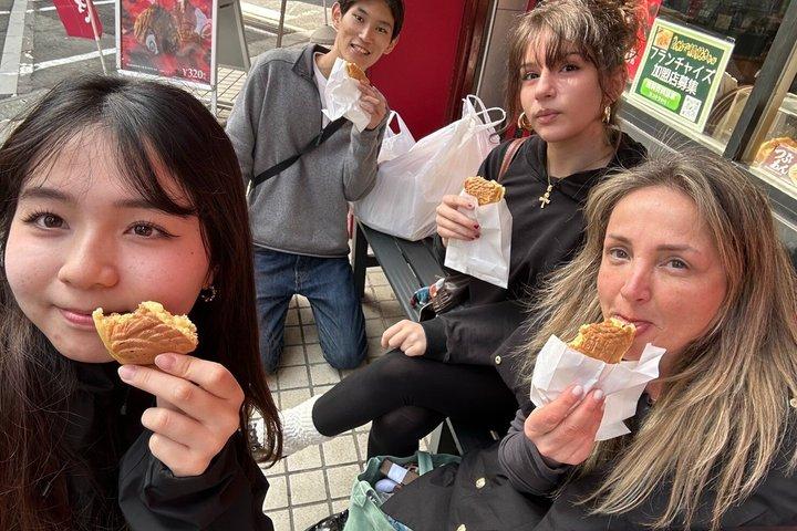 Best of Tokyo: Authentic Local Food Tour with local students