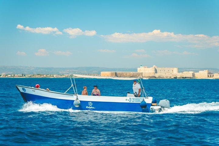 Syracuse, Pillirina, het eiland Ortigia en zeegrotten