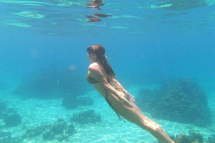 Beach Day Tour Spiaggia tranquilla Natural Mystik
