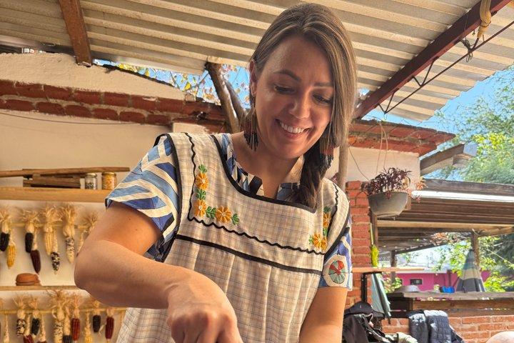 Cocina de Oaxaca : clase de mole & tortilla, tour por el mercado & mezcalitas