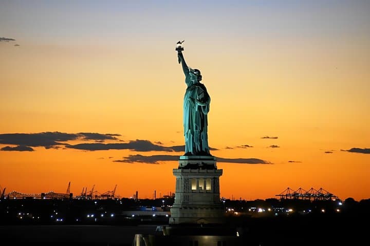 4th July 250th Anniversary Fireworks Cruise in NYC