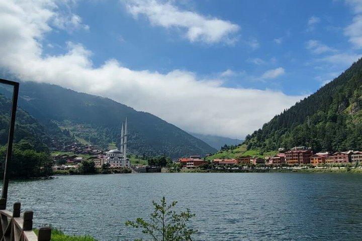 Tour giornaliero a Uzungöl Scopri la Perla del Mar Nero