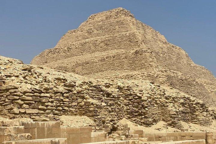 Gizeh Saqqara Memphis und Dahshur Tour