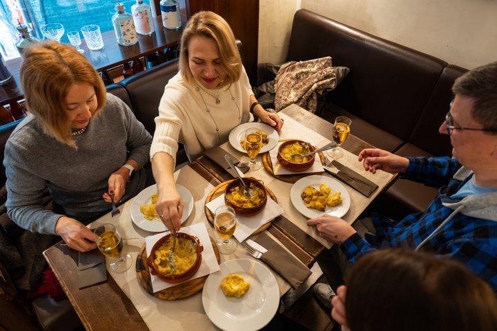 Bergamo Kleingruppen-Full Meal Food Tour mit Do Eat Better