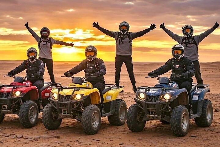 Agafay Desert: Sunset Camel Ride, Dinner & Fire Show