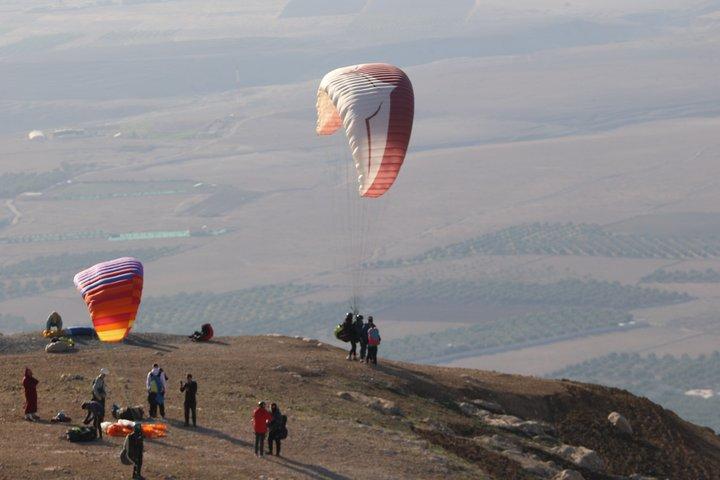 Marrakech : Paragliding over Agafay & Atlas mountains