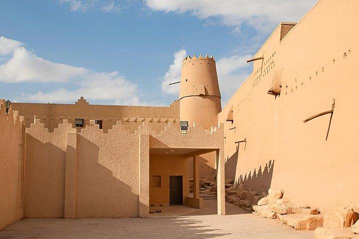Riyadh Private Local Cultural Tour Authentic Saudi Experience
