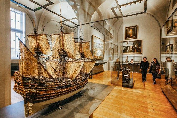 アムステルダム国立美術館プライベートガイドツアー–オランダ語マスター&隠れた物語