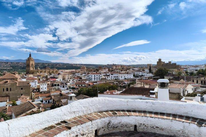 Guadix : Milenaria Roma y Al-Ándalus Tour プリバード