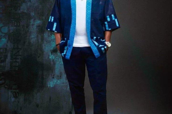 Ankara stoffen winkelen en dezelfde dag Tailoring ervaring