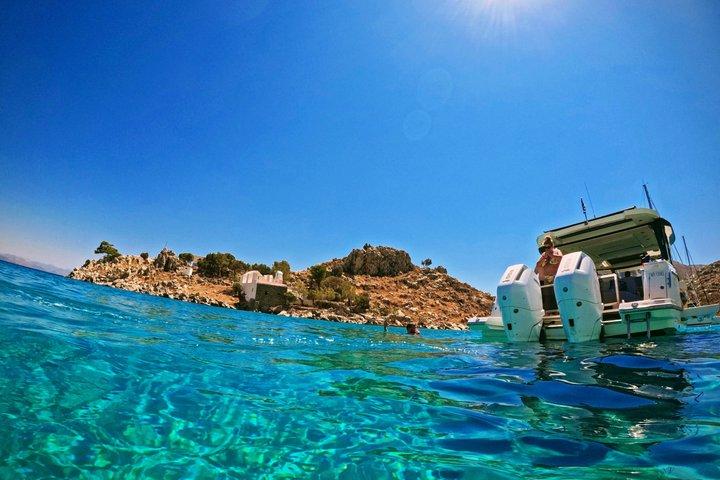 Fuldt privat luksus yacht til Symi-All inclusive oplevelse 8 timer