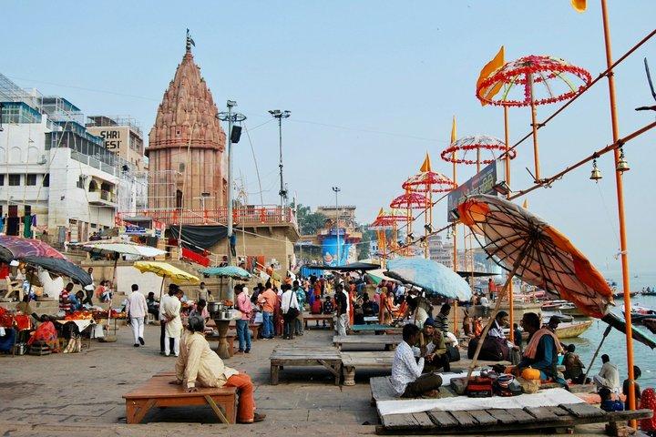 Varanasi Heritage Walk Temples Ghats e delícias locais