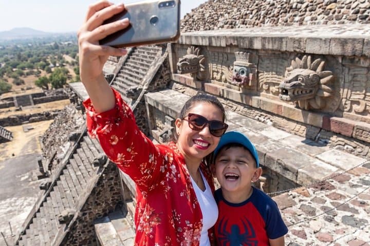 From cdmx: Teotihuacan and Basilica of Guadalupe all inclusive