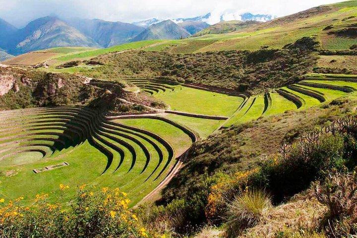 Valle Sagrado Tour Chinchero Moray and Buffet Lunch
