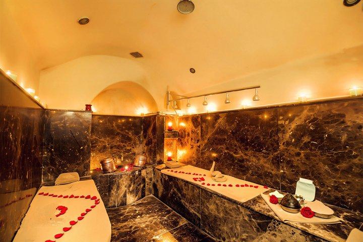 Marrakech : Hammam marroquí tradicional & Masaje con recogida de prvt