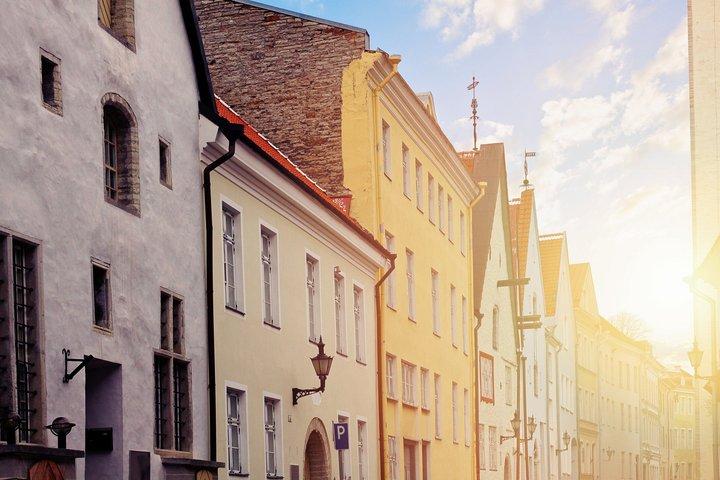 Tallinn Medieval Legends & Feast : Private Landtour