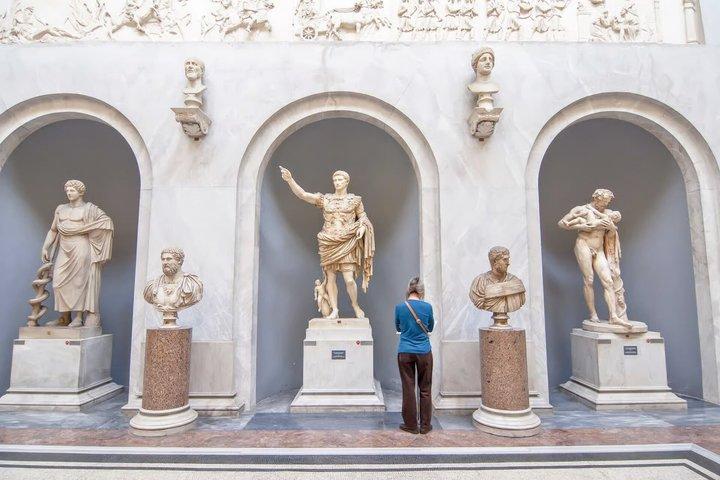 Entrada a los Museos Vaticanos y la Capilla Sixtina