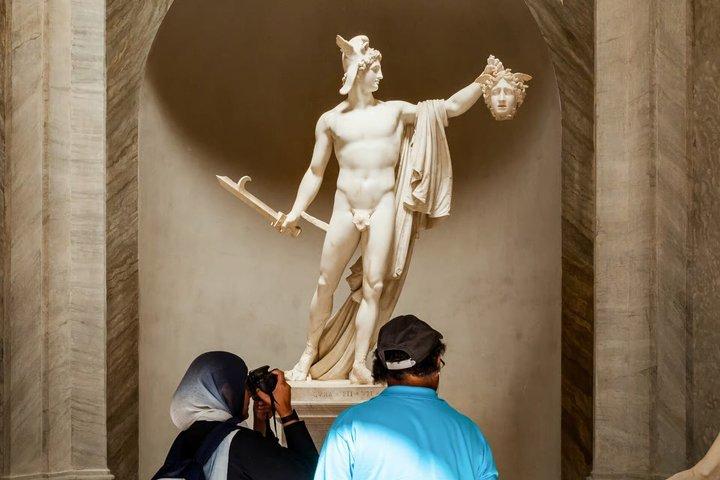 Entrada a los Museos Vaticanos y la Capilla Sixtina