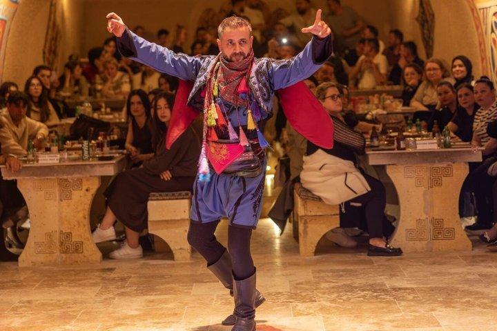 Cappadocia Show turco noturno com jantar e bebidas ilimitadas