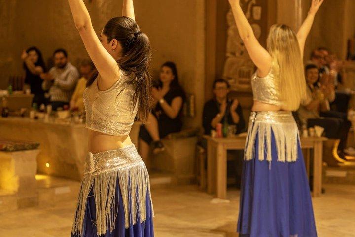 Cappadocia Show turco noturno com jantar e bebidas ilimitadas