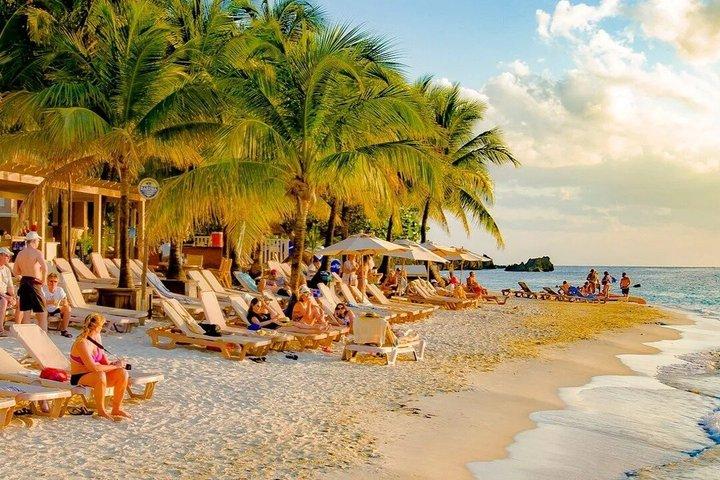 Tour de buceo en la costa de Roatán en West Bay Beach