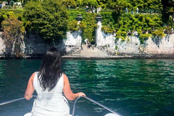 Alquiler de barcos en el lago Como sin licencia, con salida desde Varenna.