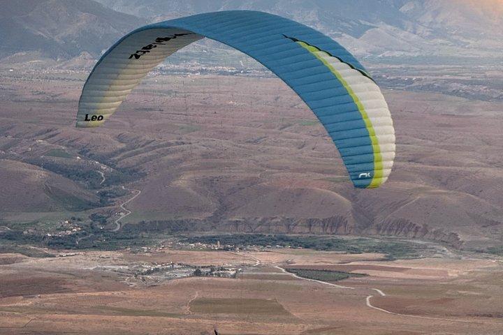 Marrakech Paragliding near Lalla Takerkoust Lake Experience