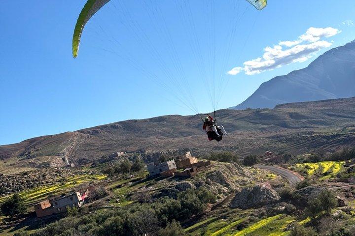 Marrakech Paragliding near Lalla Takerkoust Lake Experience