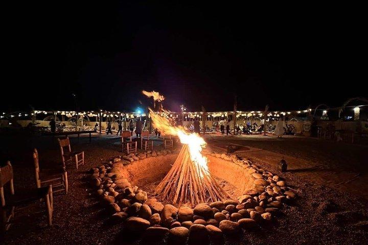 Agafay Desert Quad Camel Ride Jantar e Show de Marrakech