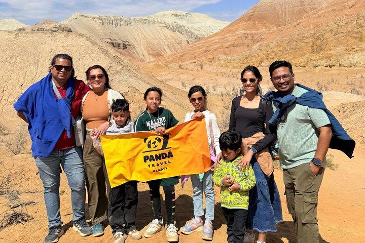 Altyn Emel Aventure dans les montagnes d'Aktau Katutau et Singing Dune
