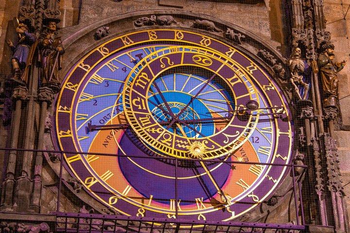 Walking through ages: 11th to 21st century, Prague flavoured