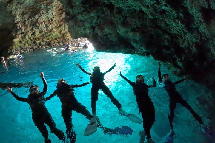 【 PRIVATE 】Okinawa Blue Cave Adventure - Korting voor 4 + personen